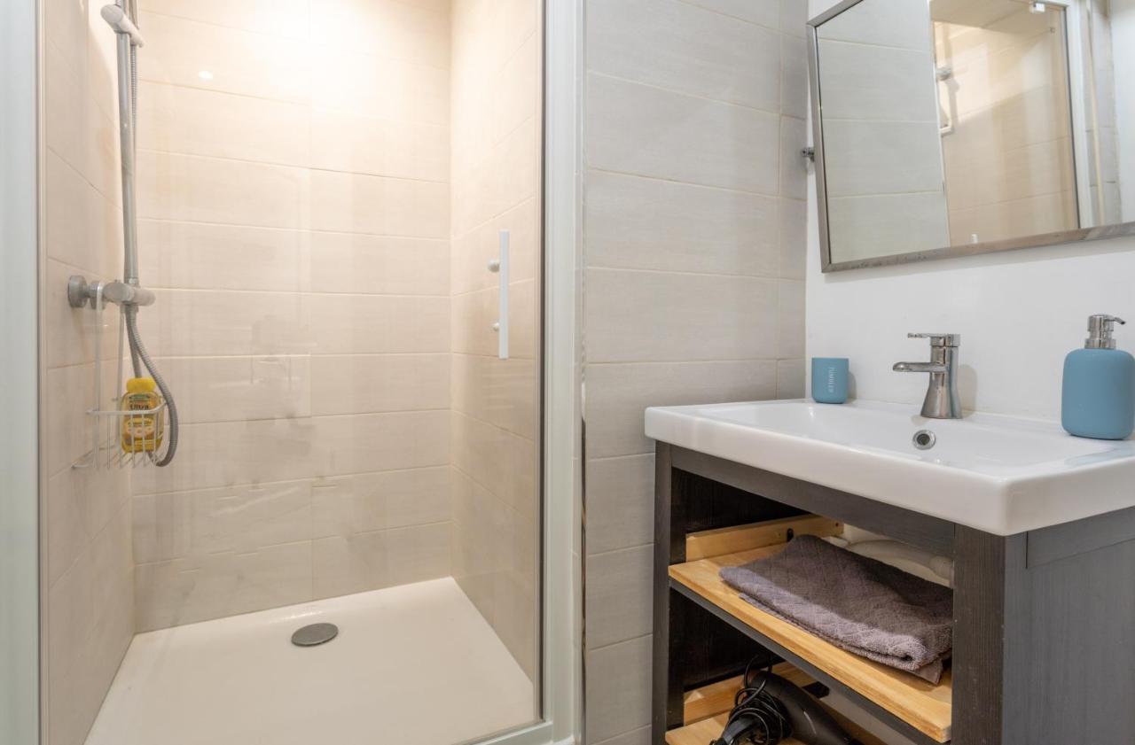 Au 21 Rue Victor Hugo Apartment ทรูวิลล์-ซูร์-แมร์ ภายนอก รูปภาพ